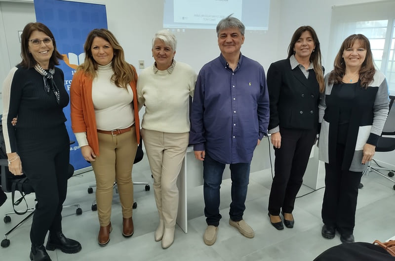 Directorio de Inisa,Antonio Cano, directoras Técnicas en el salón de la Academia