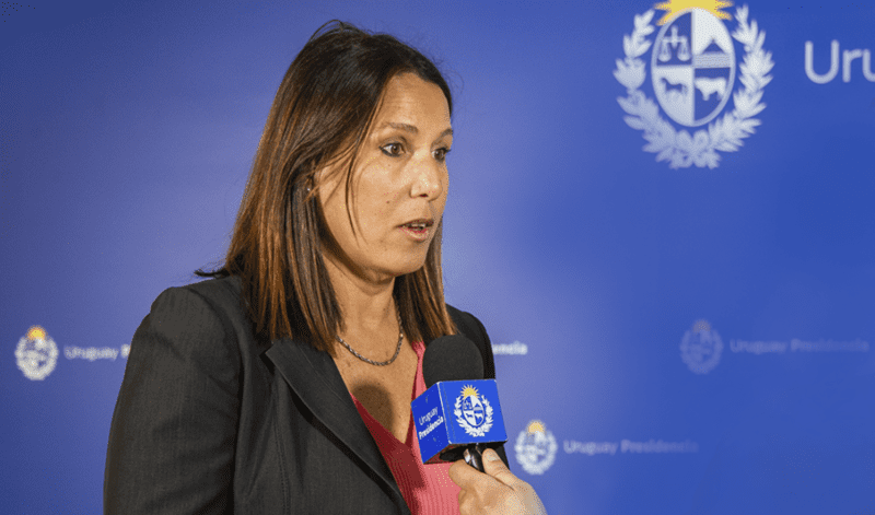 Rosanna de Olivera en Presidencia